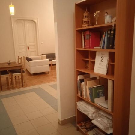 אפרטהוטל Alternative Hilton In Central בודפשט מראה חיצוני תמונה